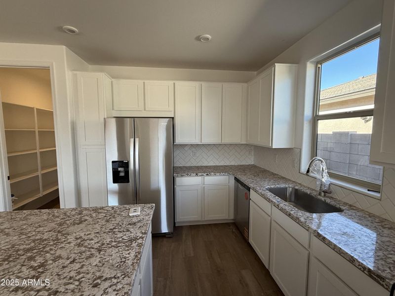 IMG_4852 (1) IMG_4852 (1)