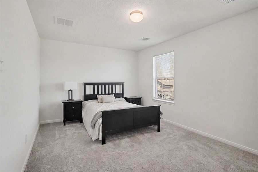 Furnished interior view inside a new home in , Tomball (Image 14).