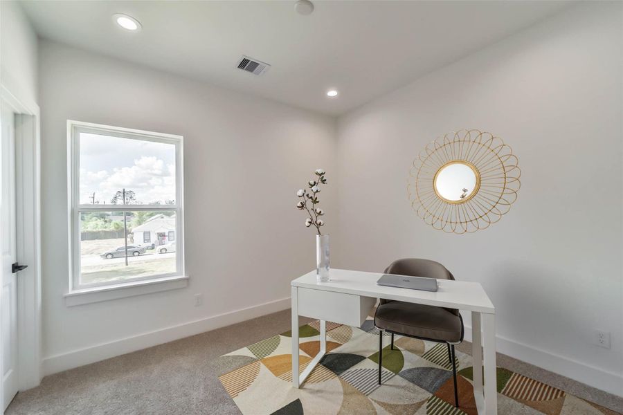 Furnished interior view inside a new home in , Houston (Image 23). Furnished interior view inside a new home in , Houston (Image 23).