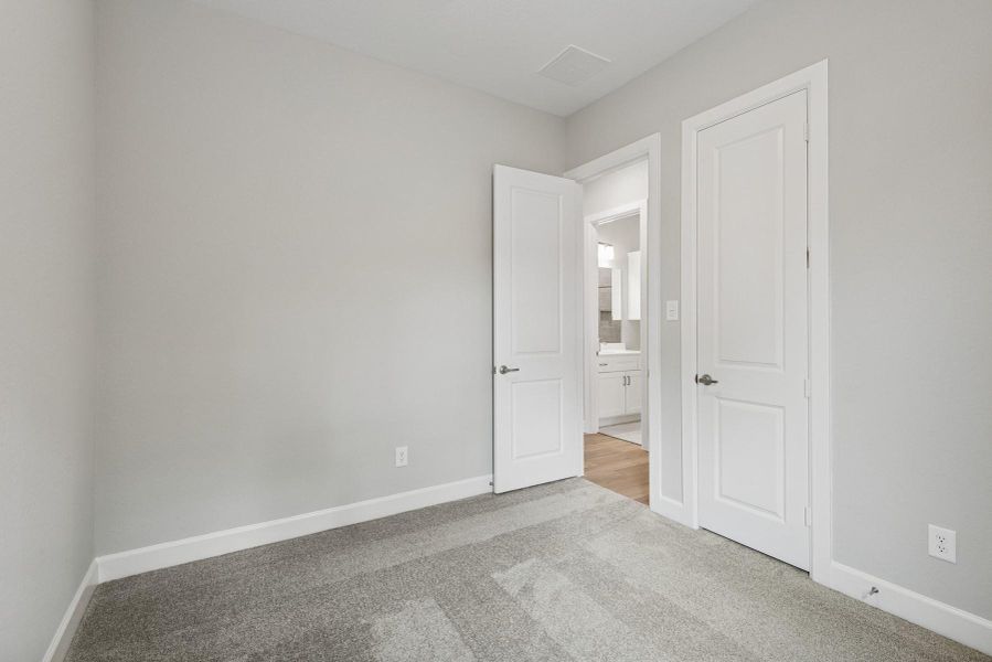 Spacious, unfurnished interior of a new home in ARTAVIA 45' Homesites, Conroe (Image 26).