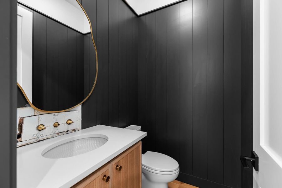 Furnished interior view inside a new home in , Georgetown (Image 19).