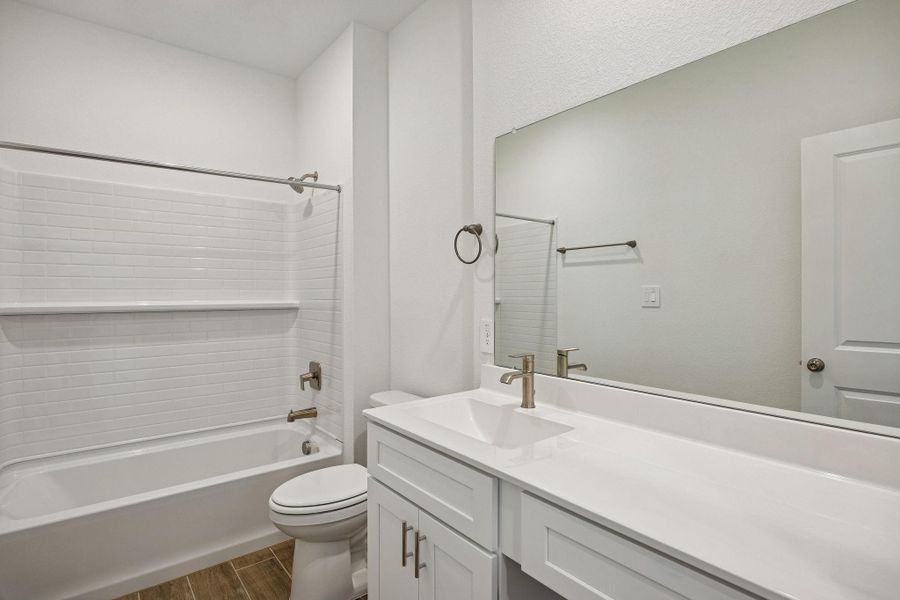 Furnished interior view inside a new home in Montgomery Bend, Montgomery (Image 8).