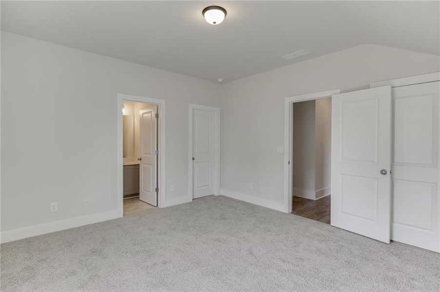 Spacious, unfurnished interior of a new home in , Buford (Image 44). Spacious, unfurnished interior of a new home in , Buford (Image 44).