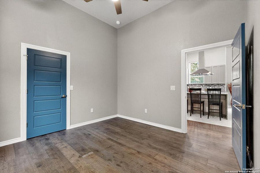 Spacious, unfurnished interior of a new home in , San Antonio (Image 20). Spacious, unfurnished interior of a new home in , San Antonio (Image 20).