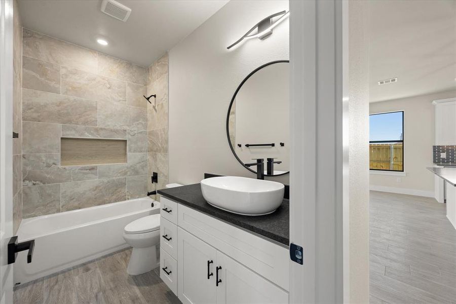 Furnished interior view inside a new home in , Granbury (Image 17).