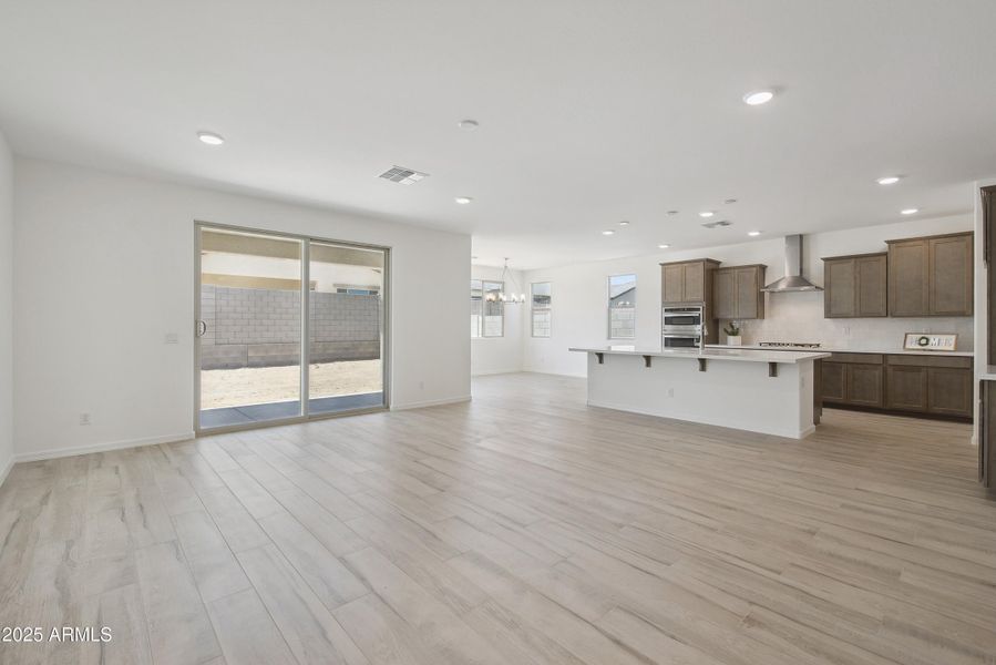 GREAT ROOM / KITCHEN