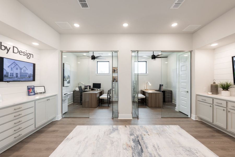 Image 93 representing the Goldeneye by Tri Pointe Homes in Tompkins Reserve, Katy, TX.