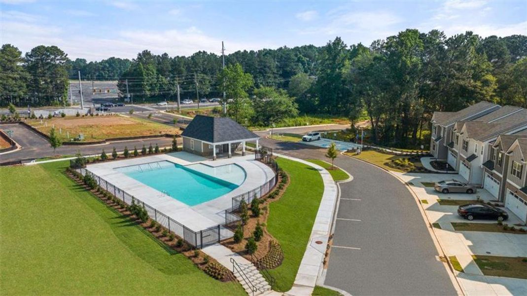 Community amenities in Inverness at Sugarloaf, Lawrenceville (Image 27).
