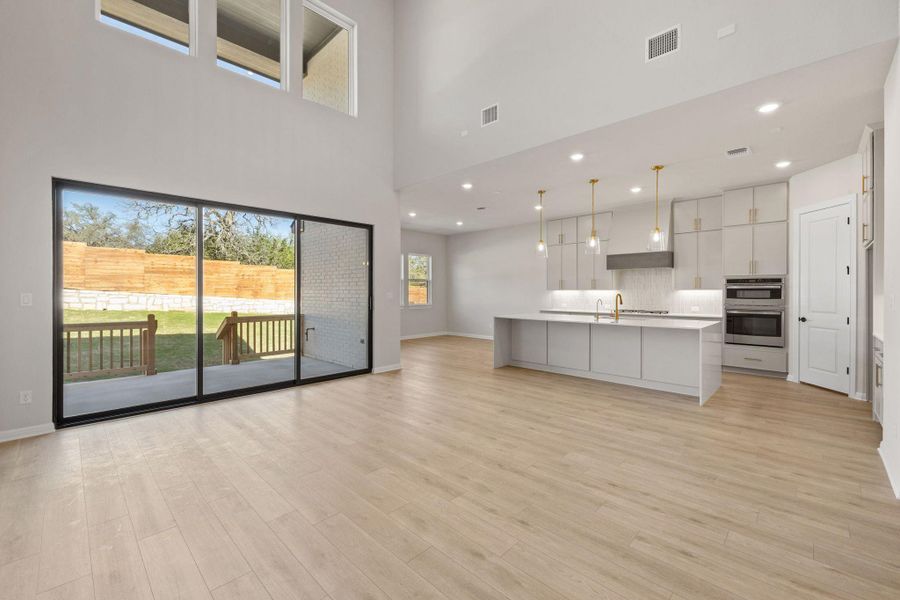 Representative images and renderings are for illustrative purposes. Actual structural options and design finishes of home may vary.