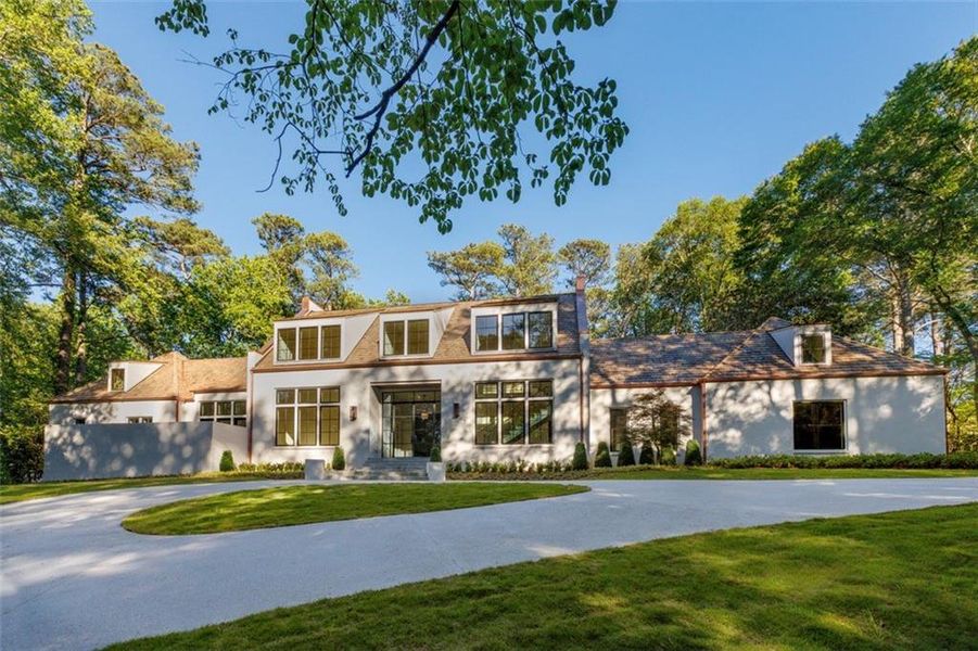 Front exterior of a new home in , Atlanta, GA, highlighting curb appeal (Image 25). Front exterior of a new home in , Atlanta, GA, highlighting curb appeal (Image 25).