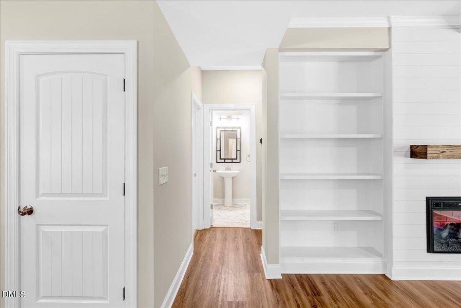 125 Davis St Living Room 125 Davis St Living Room