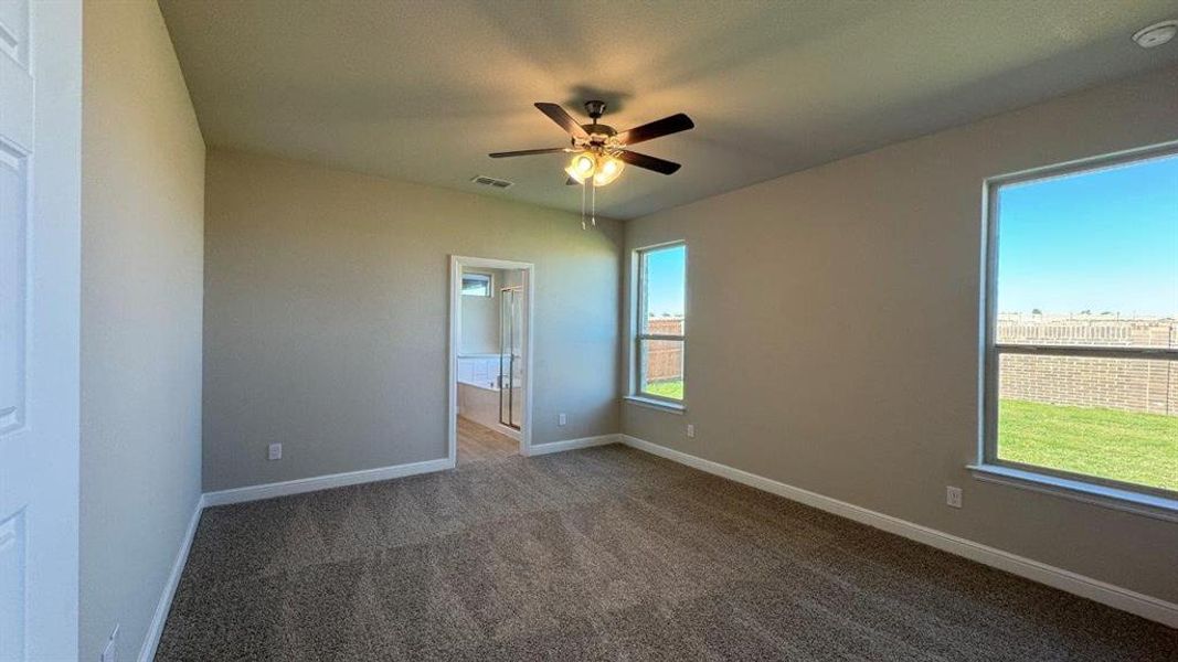 Spacious, unfurnished interior of a new home in Morningstar, Fort Worth (Image 14).