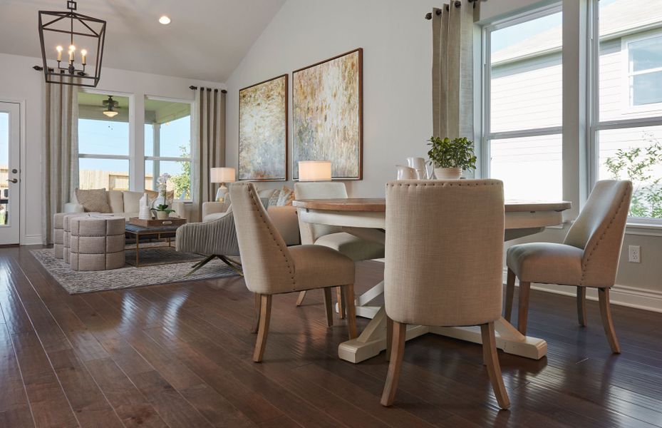 Furnished interior view inside a new home in Horizon Ridge, San Antonio (Image 11). Furnished interior view inside a new home in Horizon Ridge, San Antonio (Image 11).