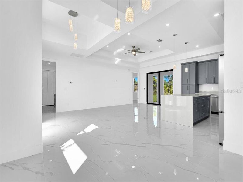 Spacious, unfurnished interior of a new home in , Lehigh Acres (Image 17).