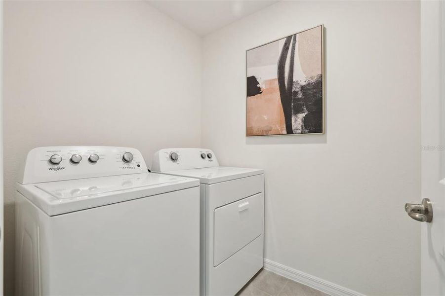Furnished interior view inside a new home in Sherman Oaks, Brooksville (Image 26). Furnished interior view inside a new home in Sherman Oaks, Brooksville (Image 26).