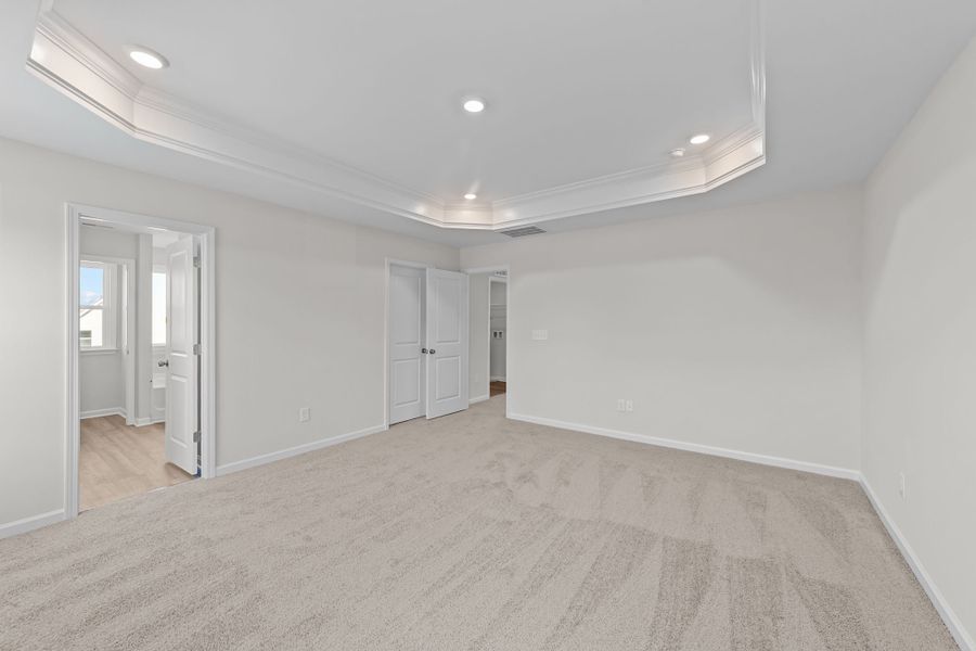 Spacious, unfurnished interior of a new home in Neill's Pointe, Angier (Image 20).