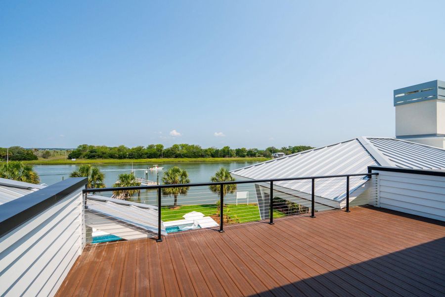 Exterior details and patio area of a home in , Isle Of Palms (Image 37).