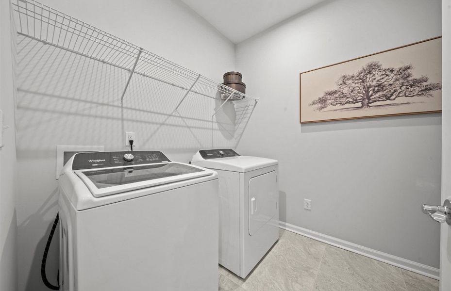 Close-up of interior finishes inside a home in Sparrow Creek, Boiling Springs (Image 20).