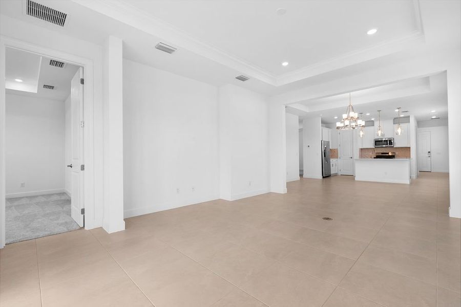 Spacious, unfurnished interior of a new home in Esplanade at Starling, Punta Gorda (Image 14). Spacious, unfurnished interior of a new home in Esplanade at Starling, Punta Gorda (Image 14).