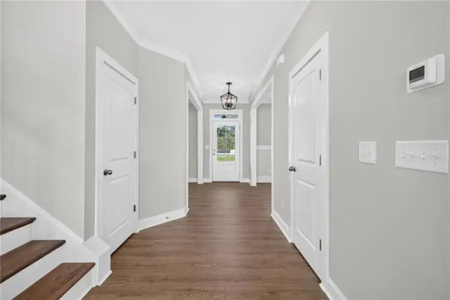 Spacious, unfurnished interior of a new home in , Jefferson (Image 29).