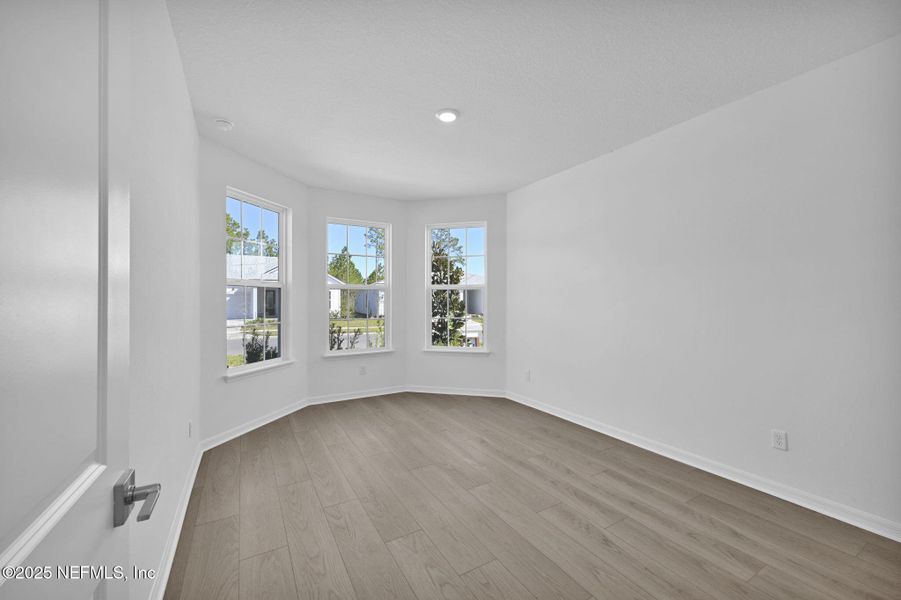 Spacious, unfurnished interior of a new home in Del Webb Saint Johns, St. Johns (Image 23).