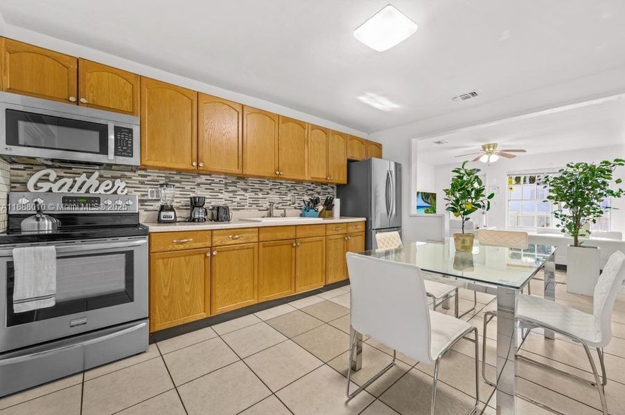 Image 12 of a home in .