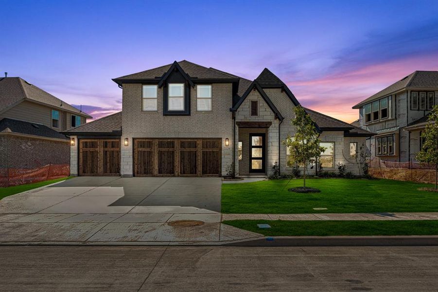 Front exterior of a new home in Stone River Glen 60s, Royse City, TX, highlighting curb appeal (Image 22). Front exterior of a new home in Stone River Glen 60s, Royse City, TX, highlighting curb appeal (Image 22).
