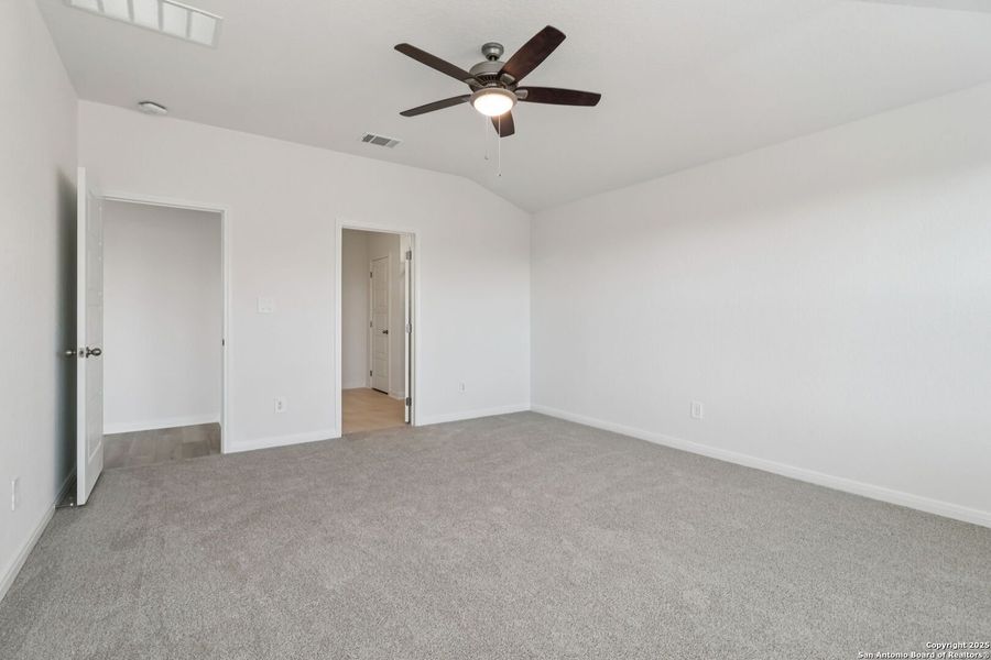 Spacious, unfurnished interior of a new home in Legendary Trails - Classic Series, Cibolo (Image 45). Spacious, unfurnished interior of a new home in Legendary Trails - Classic Series, Cibolo (Image 45).