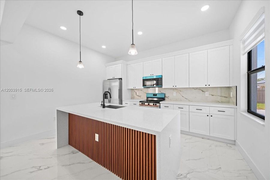 Furnished interior view inside a new home in , Cape Coral (Image 6).