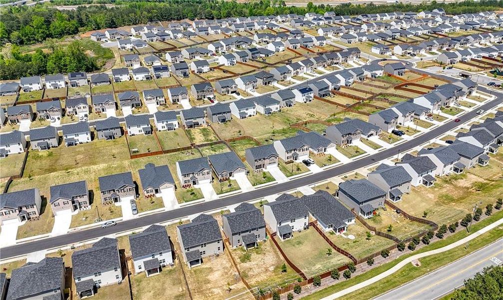 Image 33 of a home in Summerwind.