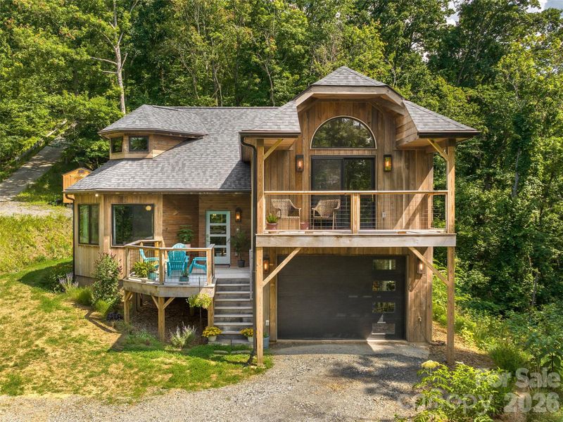 Image 33 of a home in .