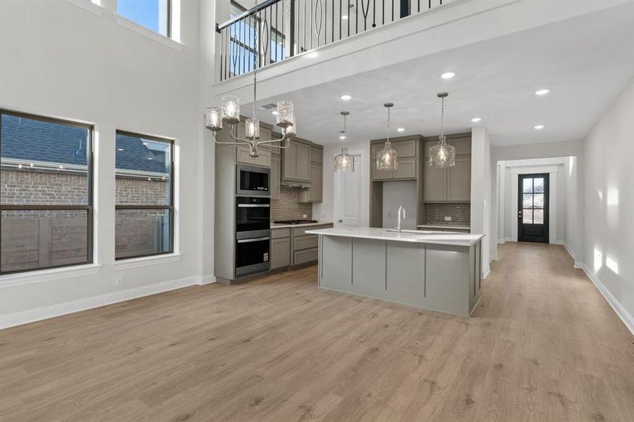 DAL_Painted Tree_Easton_3905 Menard Street (5)