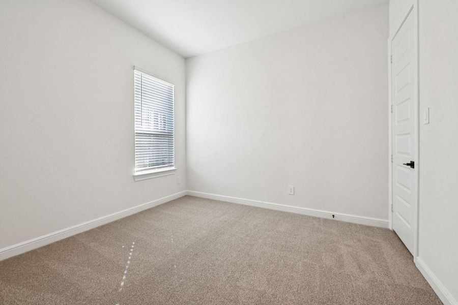 Spacious, unfurnished interior of a new home in Pinewood Trails - Luxe Series, Atascocita (Image 21). Spacious, unfurnished interior of a new home in Pinewood Trails - Luxe Series, Atascocita (Image 21).