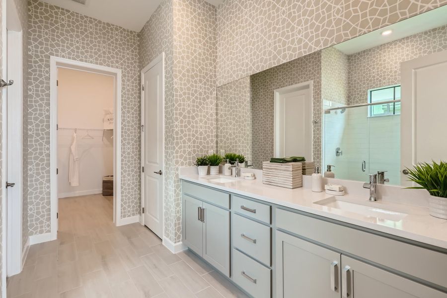 _Owners_Bath_quartz countertops_1of1_F1