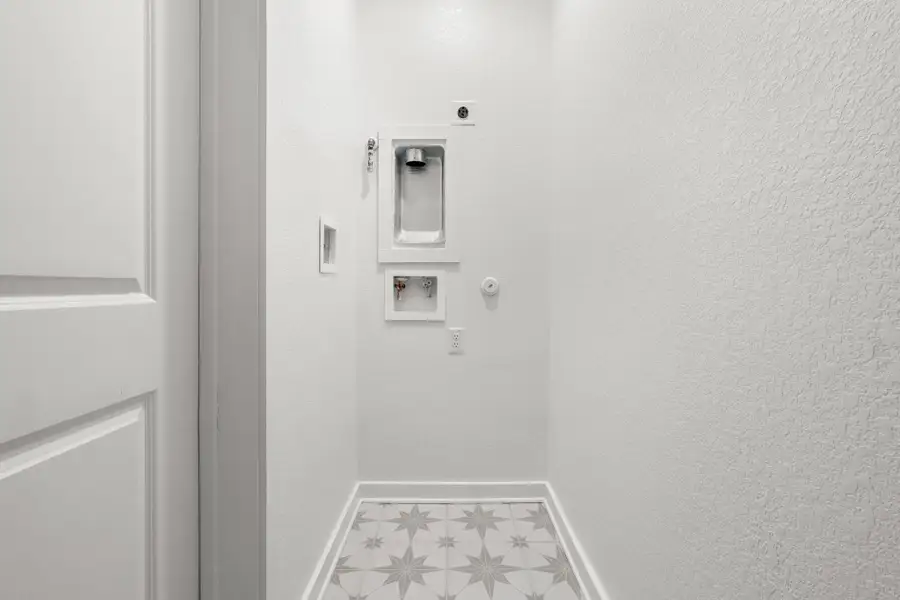 Image 29 of a home in .