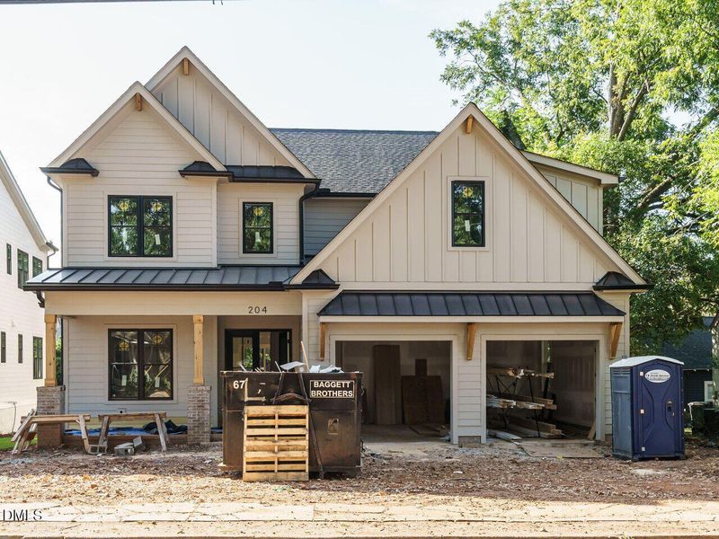 002-1280x960-main-exterior