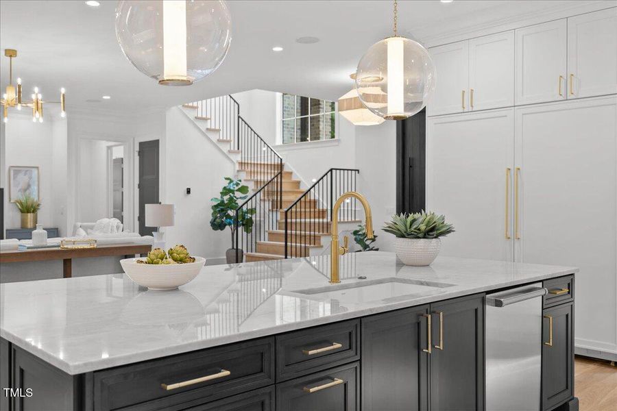 026-2A1A8239 026-2A1A8239