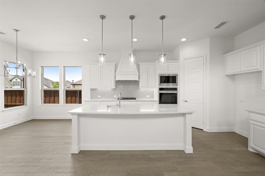 1536 Euclid- Kitchen-1 1536 Euclid- Kitchen-1