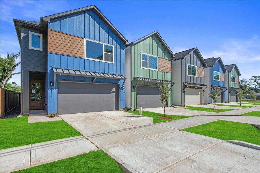 Front exterior of a new home in , Houston, TX, highlighting curb appeal (Image 2). Front exterior of a new home in , Houston, TX, highlighting curb appeal (Image 2).