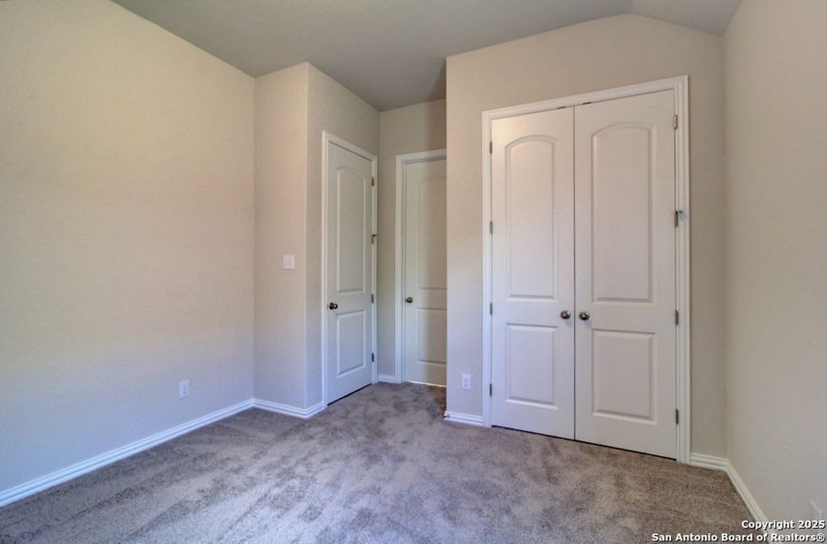 Spacious, unfurnished interior of a new home in Veranda, San Antonio (Image 16). Spacious, unfurnished interior of a new home in Veranda, San Antonio (Image 16).