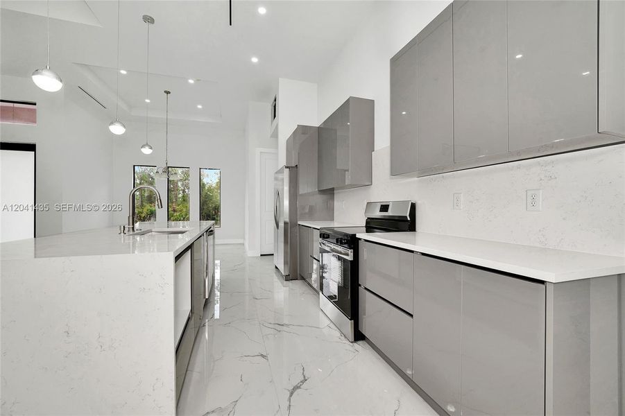 Furnished interior view inside a new home in , Lehigh Acres (Image 6).