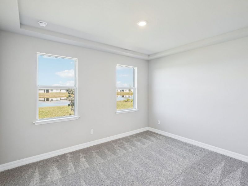 Spacious, unfurnished interior of a new home in Crescent Lakes - Reserve Series, Punta Gorda (Image 23).