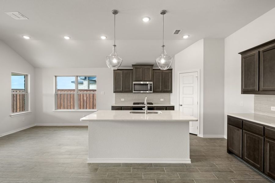 Front exterior of a new home in Myrtle Creek, Waxahachie, TX, highlighting curb appeal (Image 7).