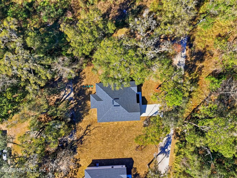 Exterior details and patio area of a home in , Jacksonville (Image 29).