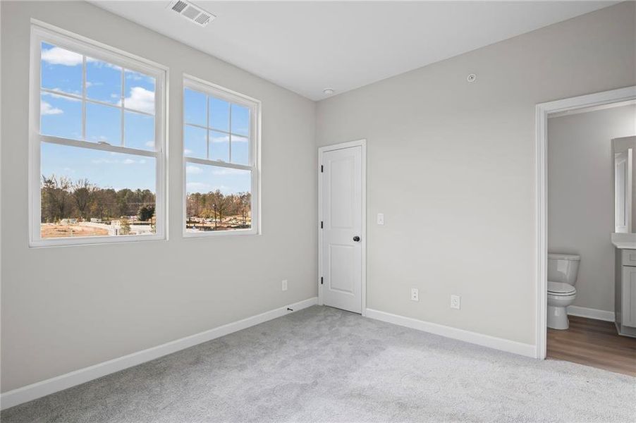 Spacious, unfurnished interior of a new home in The Village at River Green, Canton (Image 31).