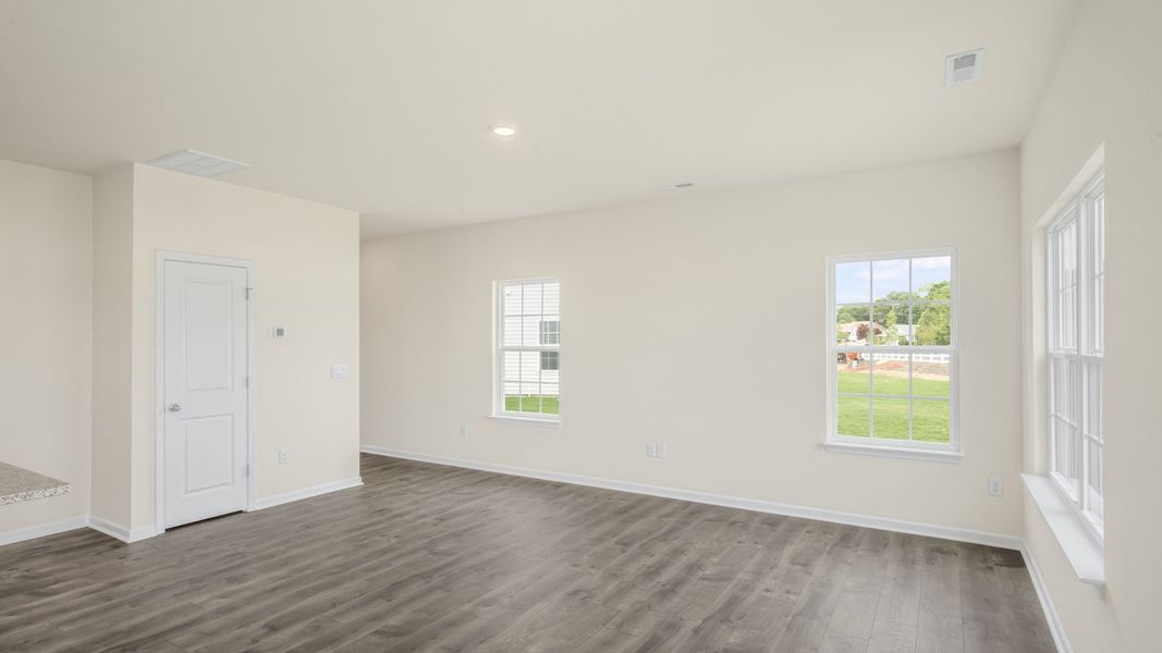 Spacious, unfurnished interior of a new home in Powell, Angier (Image 15).