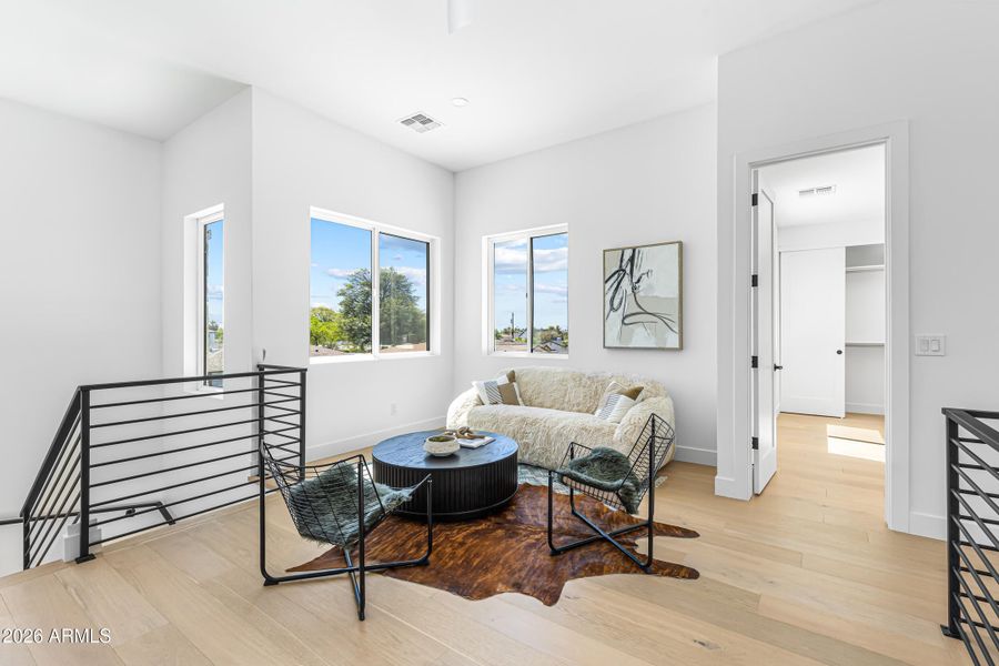 9_img_8302 9_img_8302