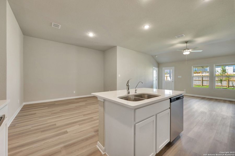 Furnished interior view inside a new home in Greenspoint Heights, Seguin (Image 8). Furnished interior view inside a new home in Greenspoint Heights, Seguin (Image 8).