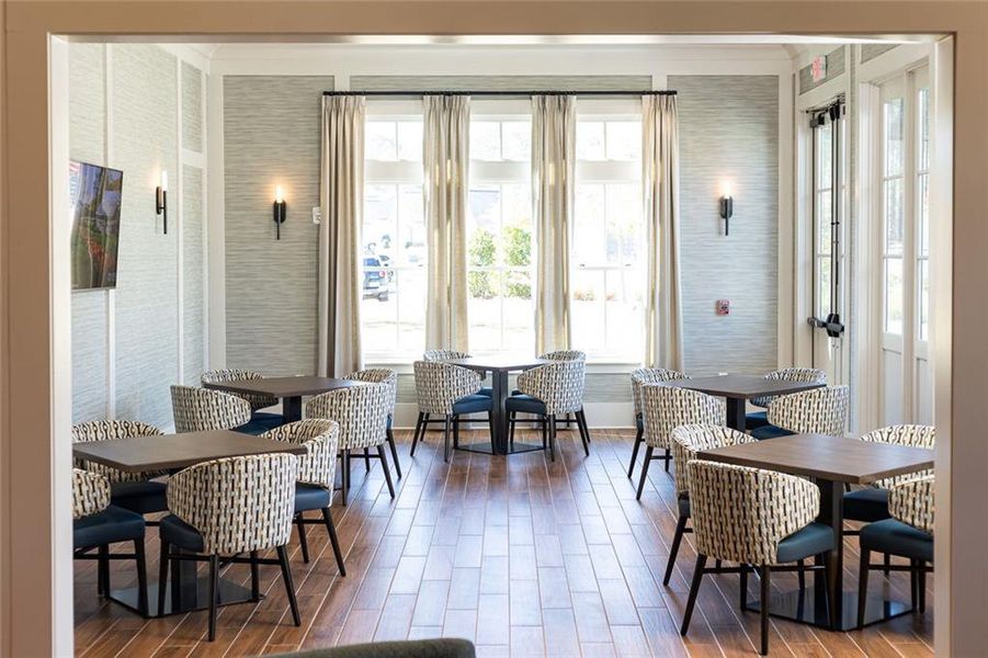 Community amenities in Soleil Belmont Park, Canton (Image 32).