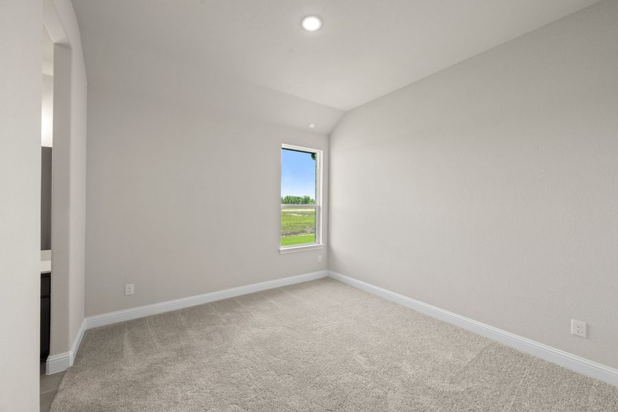 Spacious, unfurnished interior of a new home in Pecan Acres, Red Oak (Image 23). Spacious, unfurnished interior of a new home in Pecan Acres, Red Oak (Image 23).
